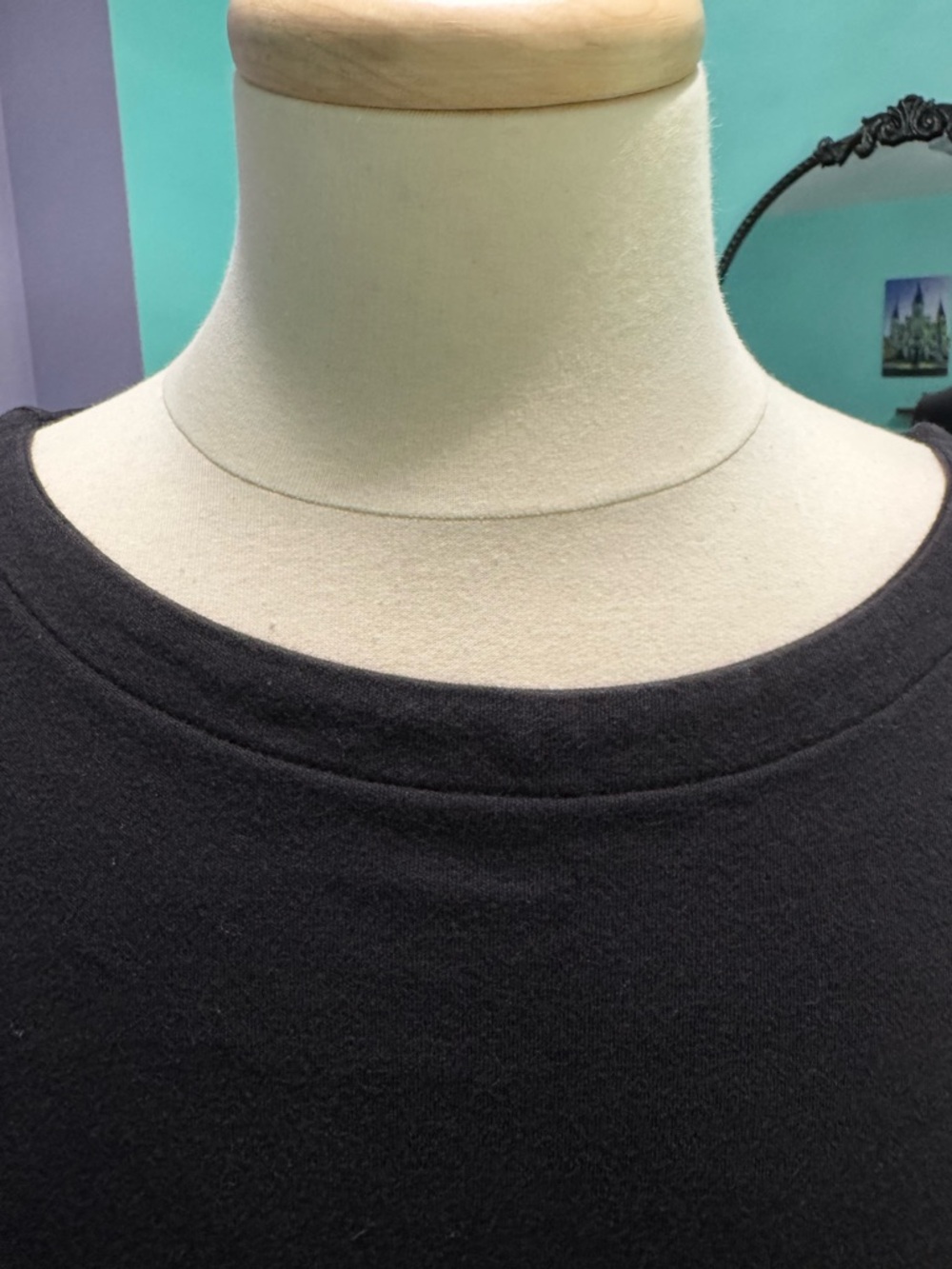 Croft & Barrow Women's Black 3/4 Sleeve Top - Picture 3 of 7